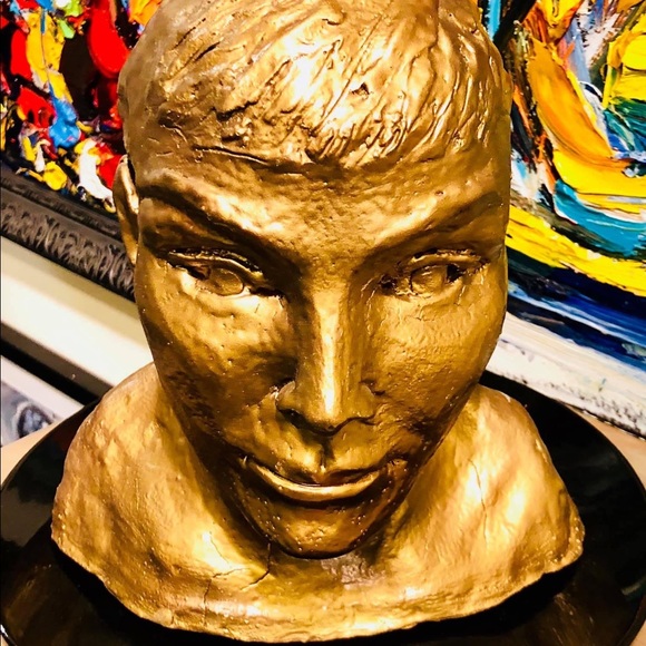 ‘Profile of a Woman’ original Sculpture by Kristina Sablan - Picture 9 of 9